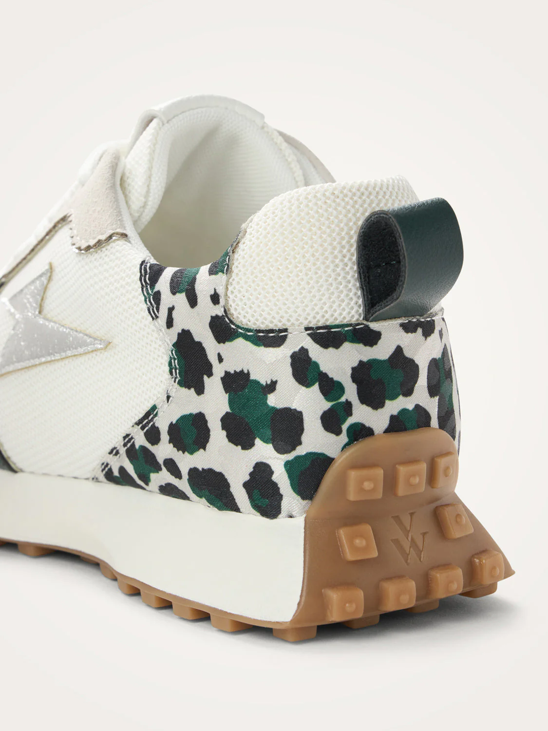 Baskets FLOW Emblem - Image 5