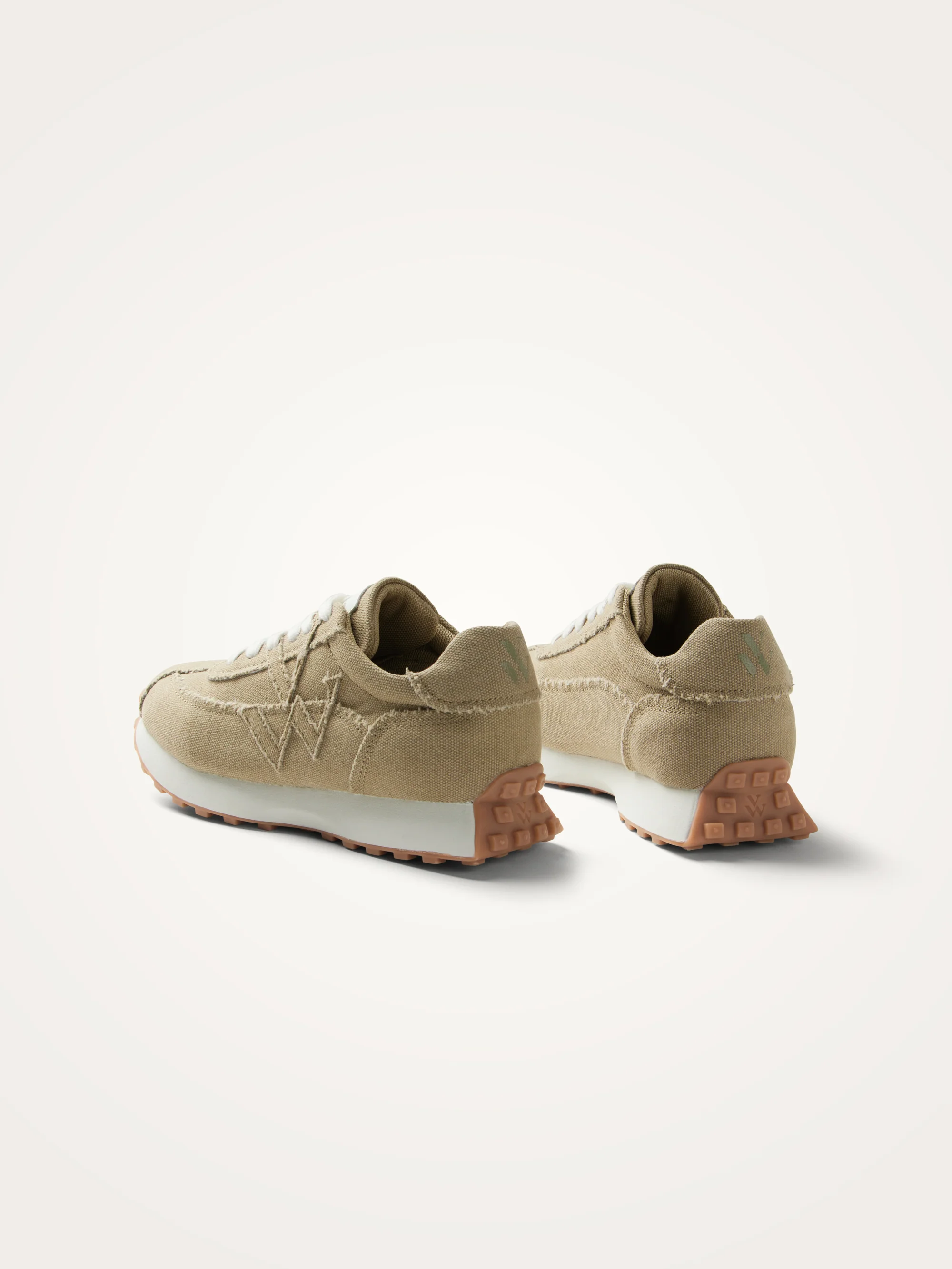 Baskets FLOW Staple - Image 4