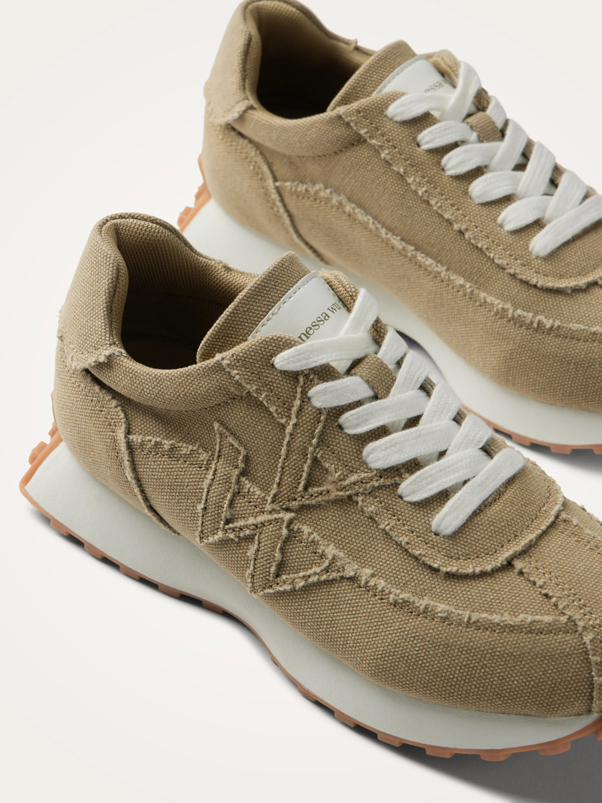 Baskets FLOW Staple - Image 5